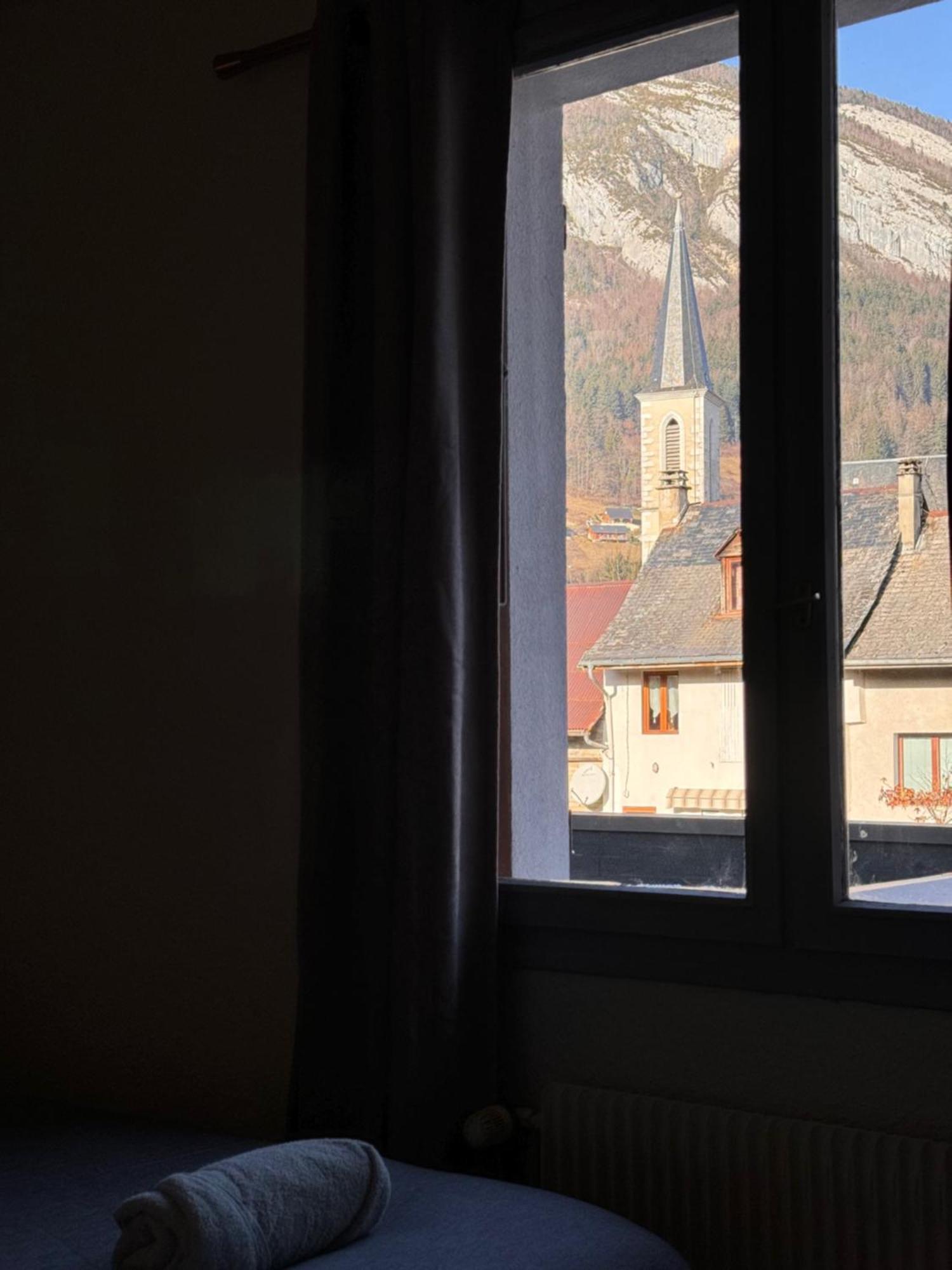 Le Grand Som - Chambres Au Coeur De La Chartreuse Saint-Pierre-d'Entremont  Экстерьер фото